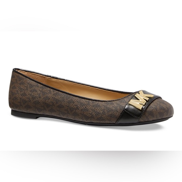 Women's Jilly Round Toe Ballet Flats - Picture 1 of 6
